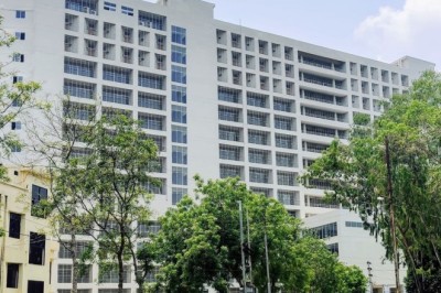 জনবলসংকটে টাঙ্গাইল মেডিকেল